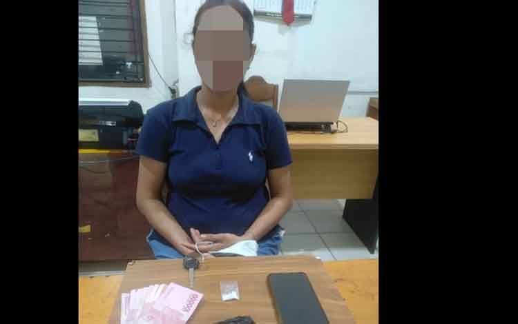 Tidak Jera, Perempuan Ini Kembali Ditangkap Karena Sabu