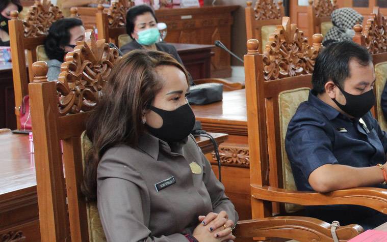 Kehadiran Mahasiswa KKN di Gunung Mas Diharapkan Majukan Desa