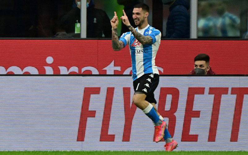 Matteo Politano Bawa Napoli Kalahkan AC Milan
