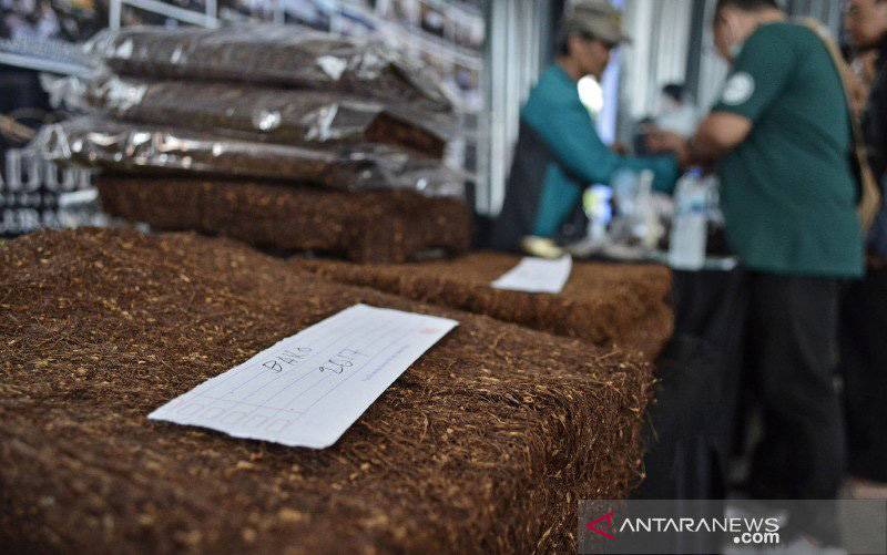 Sri Mulyani Berencana Naikkan Tarif Cukai Hasil Tembakau 2022
