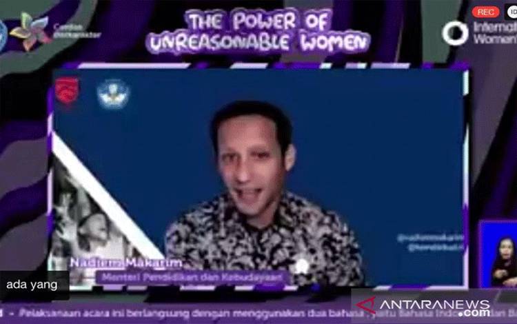 Mendikbud Dorong Buku Teks Demokratis Atasi Bias Gender Buku Pelajaran