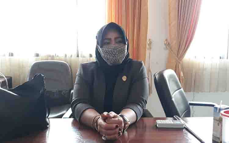 Anggota DPRD Kapuas Apresiasi Pelaksanaan Vaksinasi untuk Petugas Pelayan Publik