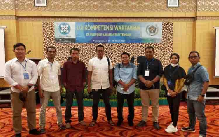 Sempat Tegang Sebelum Berangkat, 7 Anggota PWI Kotim Lulus 100 Persen di UKW Kalteng