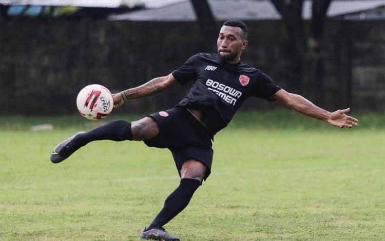 Patrich Wanggai Percaya Diri Hadapi Persija Jakarta