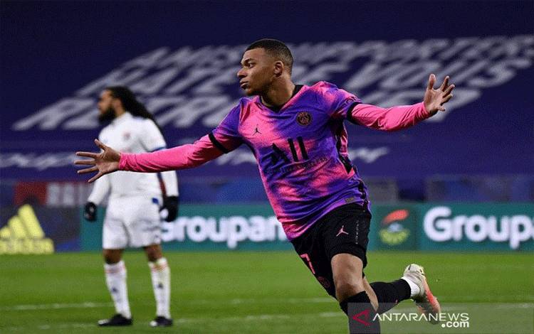 Kylian Mbappe: Saya Lebih Baik Dibandingkan Messi dan Ronaldo
