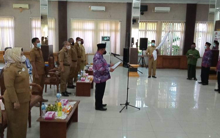 Ini Harapan Bupati Kobar untuk Pengurus PPDI