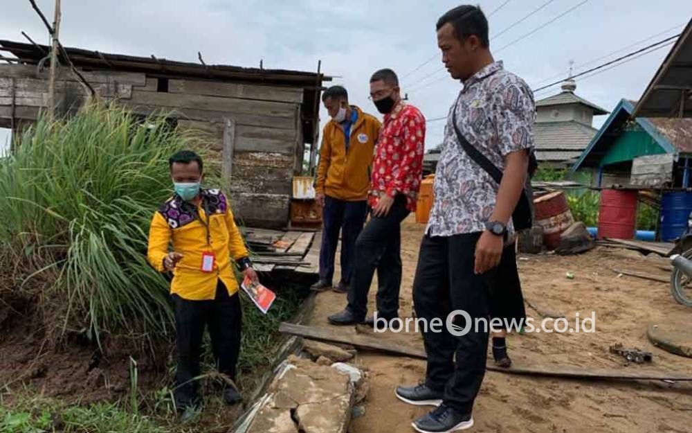 Siring Badan Jalan Desa Persil Raya Amblas