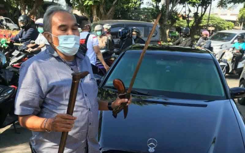 Polisi Amankan Sopir Kuasa Hukum Rizieq Shihab