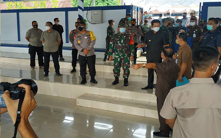 Protokoler Wapres, Danrem 102/Panju Panjung dan Kapolda Kalteng Tinjau Tiara Batara Muara Teweh