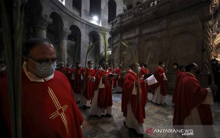 Gereja Makam Suci Yerusalem Dibuka Untuk Umum