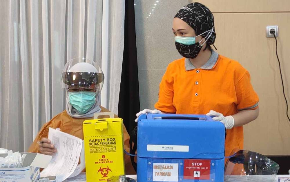 Kemenkes: Vaksinasi COVID-19 Tetap Dilakukan Selama Ramadan
