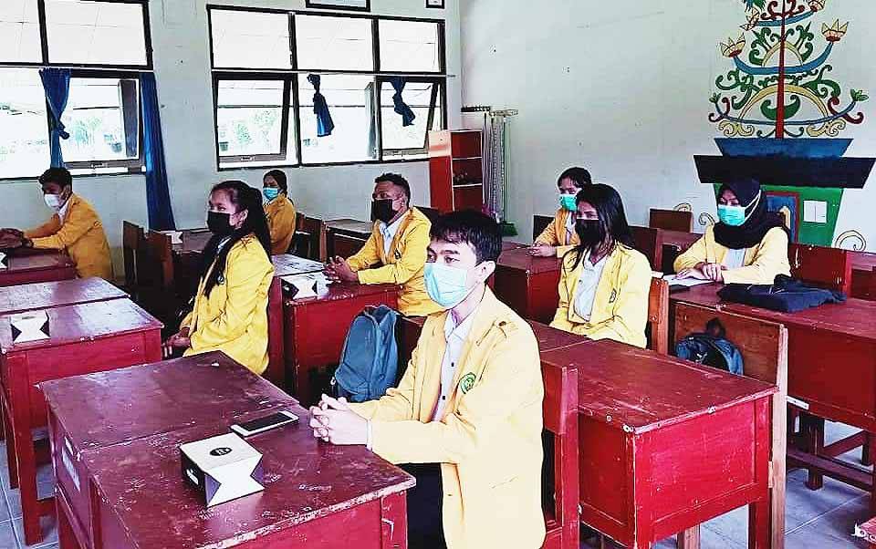 Mahasiswa PPL UPR Diminta Belajar dari Guru SMAN 5 Palangka Raya