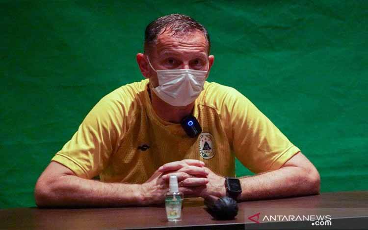 Dejan Sebut 2 Laga Terakhir PSS Sleman Jadi Evaluasi untuk Hadapi Persik