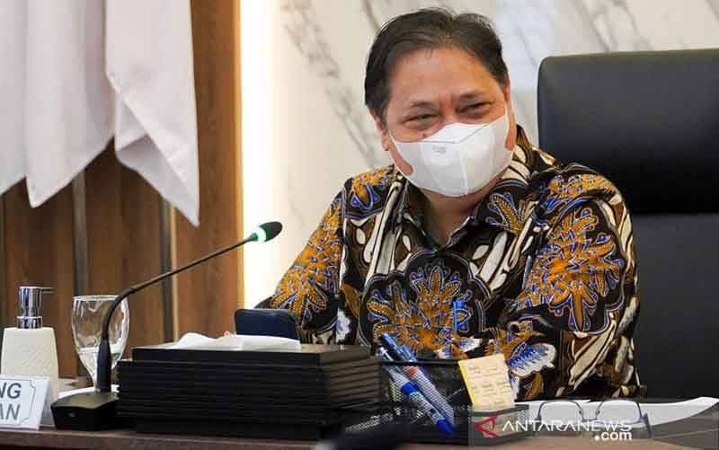 Airlangga: Rekomendasi Akademisi Penting Tangan Covid-19 dan Ekonomi