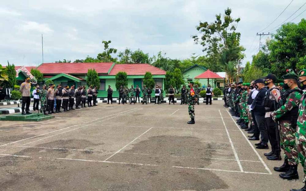TNI Polri Berikan Rasa Aman Perayaan Paskah di Barito Utara