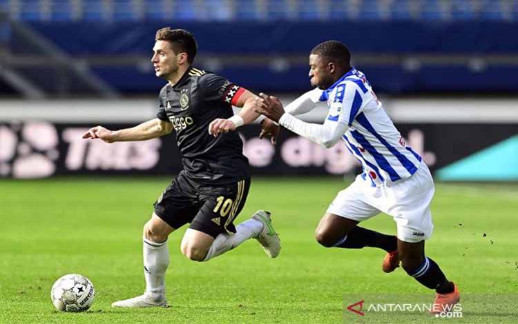 Ajax Bangkit dari Ketertinggalan saat Menang di Markas Heerenveen