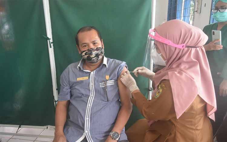 Anggota DPRD Gunung Mas Imbau Masyarakat Dukung Vaksinasi Covid-19
