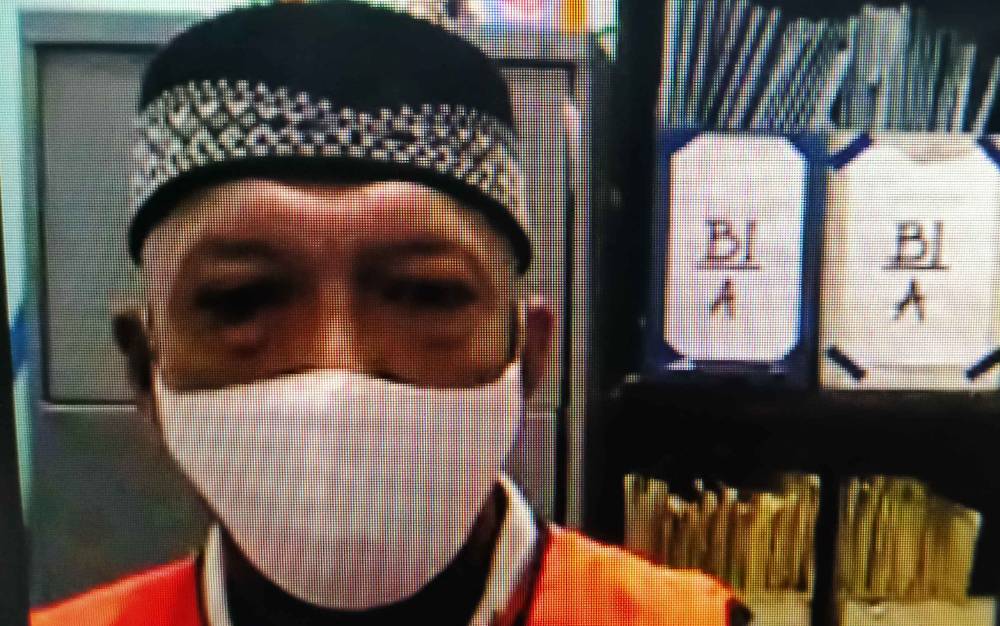 Terdakwa Beli Setengah Kantong Sabu dan Dijadikan Paketan Kecil
