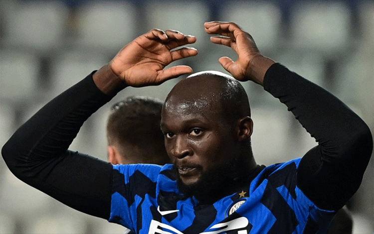 Lukaku Lontarkan Pujian Kepada Jesse Lingard Via Twitter