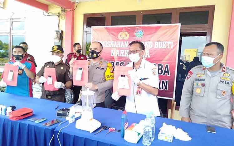 Polres Katingan Musnahkan 120,9 Gram Sabu