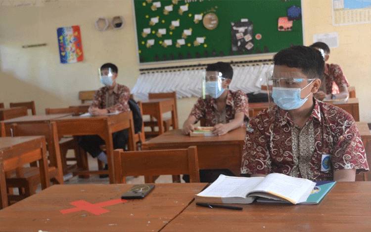 Kemendikbud: Sekolah Harus Miliki Gugus Tugas Sebelum PTM Terbatas