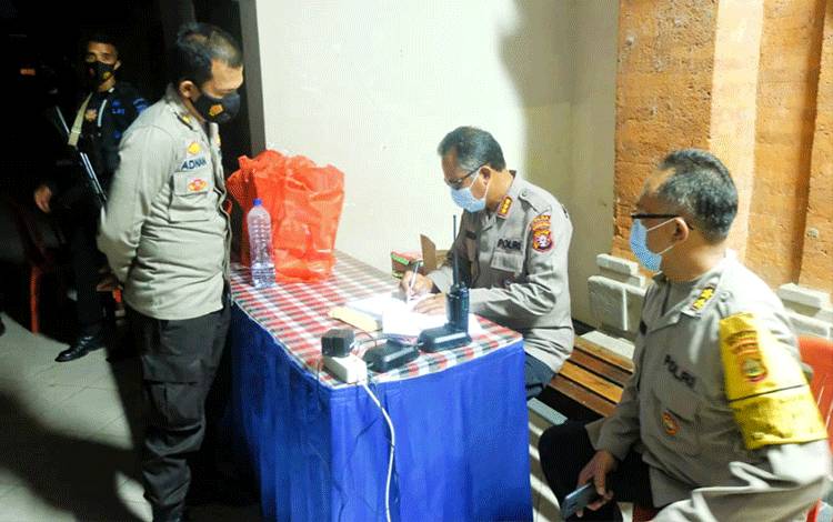 Bantuan Kemanusiaan dari Polda Kalteng untuk NTT Tiba di Polda Bali
