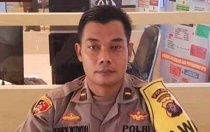 Mahasiswa Kehilangan Ponsel saat Cari Ikan