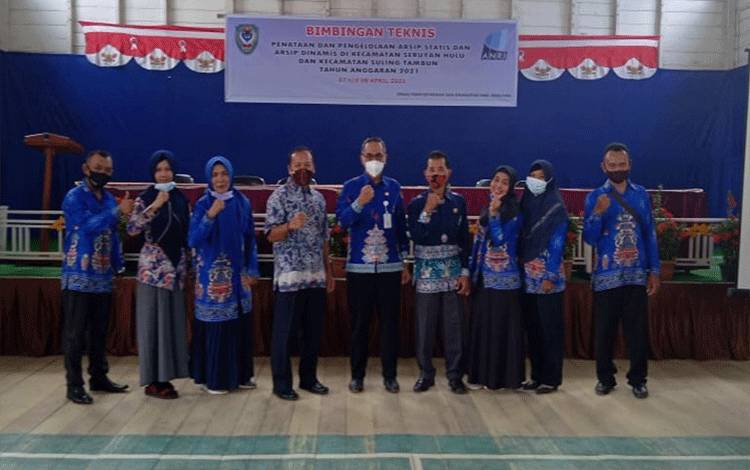 Dinas Perpustakaan dan Kearsipan Seruyan Lakukan Bimbingan Pengelolaan Arsip