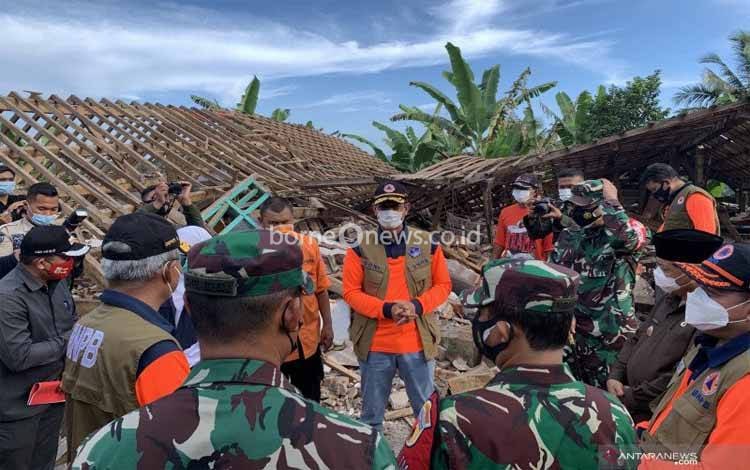 Kepala BNPB Tinjau Lokasi Bencana di Malang