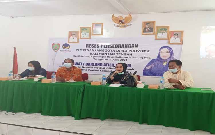 Politisi NasDem Serap Aspirasi Warga Desa Tumbang Miwan
