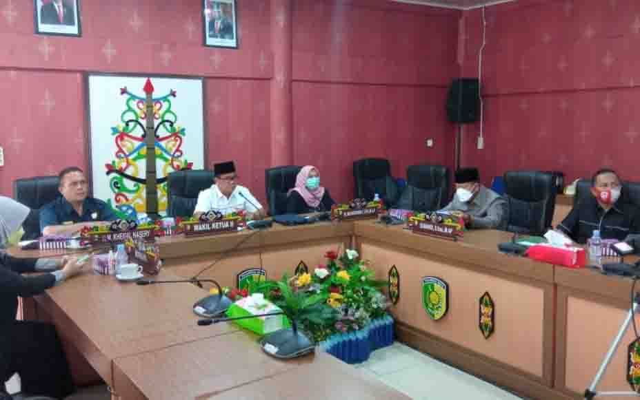DPRD Palangka Raya Sampaikan 15 Rekomendasi LKPJ Tahun 2020