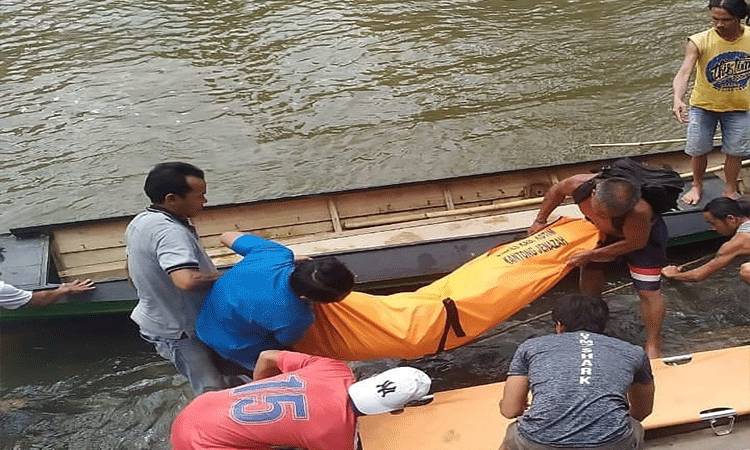 Seorang Pria Ditemukan Tewas di Tepi Sungai Desa Tanah Haluan