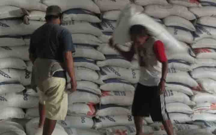 Bulog Sebut Stok Kebutuhan Pokok dan Daging di Murung Raya Cukup