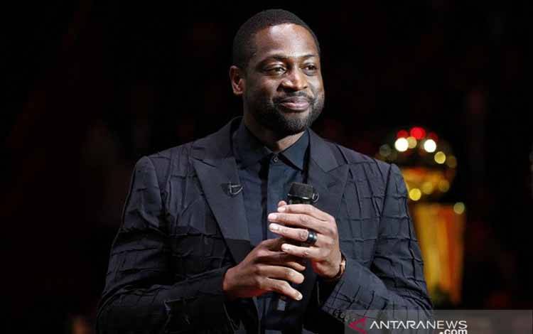 Dwyane Wade Beli Saham Utah Jazz