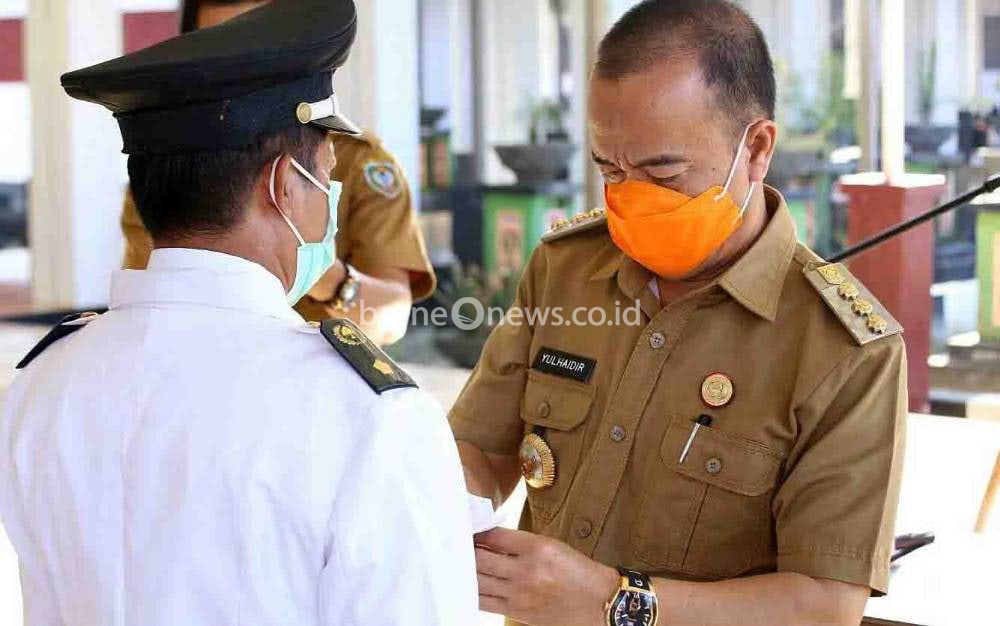 Bupati Seruyan Lantik Penjabat Kepala Desa
