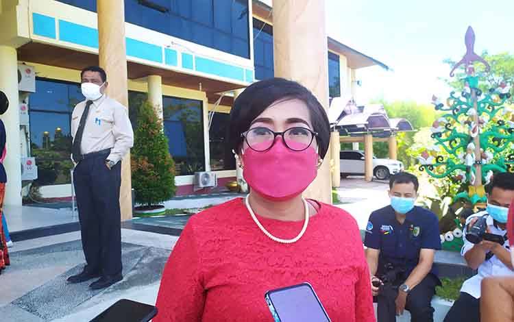Kepala Dinas Pemadam Kebakaran dan Penyelamatan Kota Palangka Raya, Gloriana