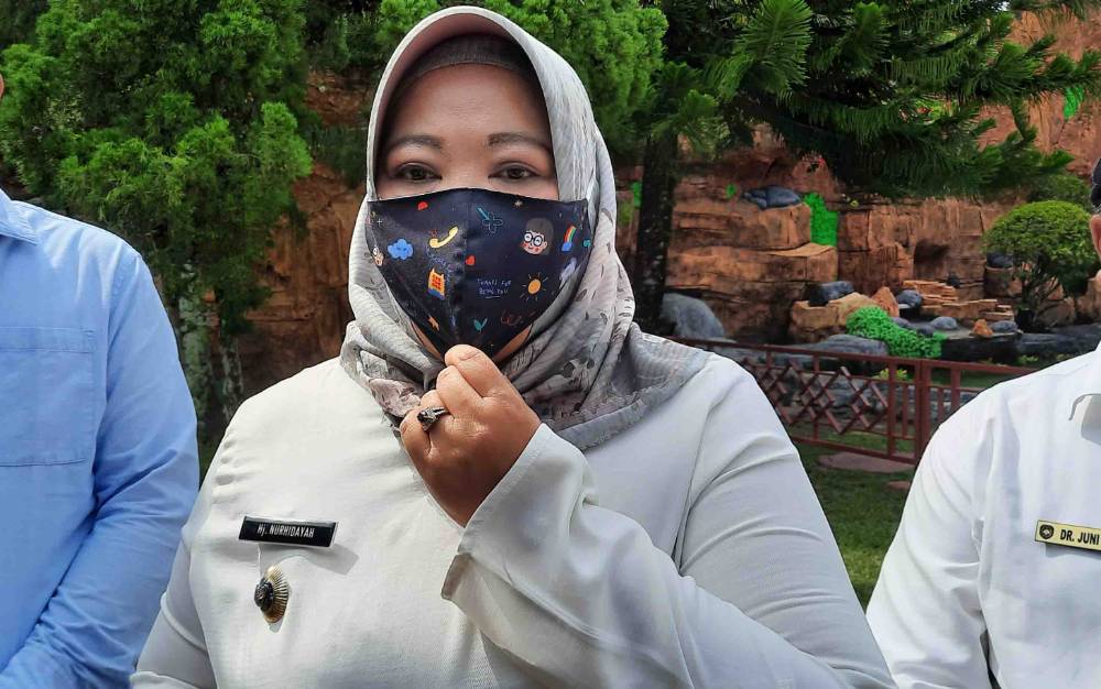 Bupati Kobar, Nurhidayah
