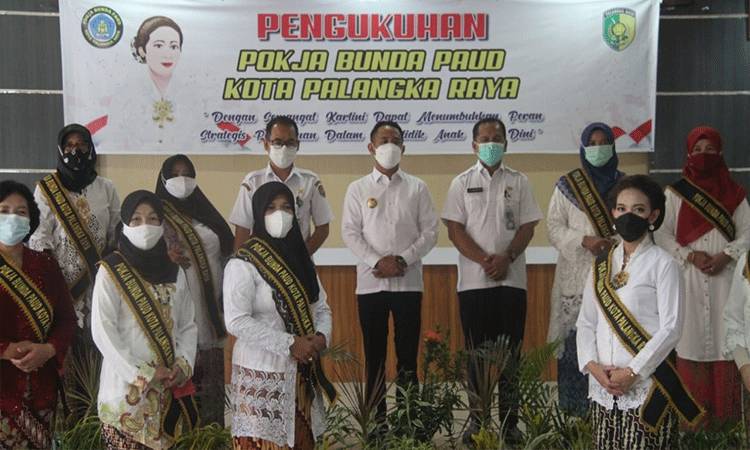 Wali Kota Palangka Raya Minta Pokja Sosialisasikan Program Paud Holistik Integratif