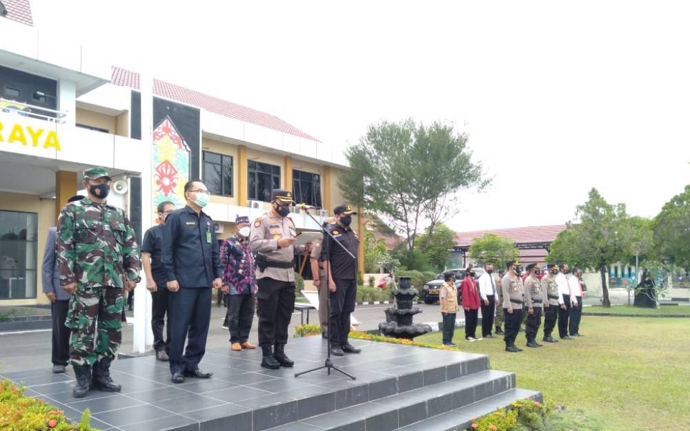 Deklarasi Peniadaan mudik lebaran 1442 hijriah di halaman Polresta Palangka Raya, Senin 26 April 2021.