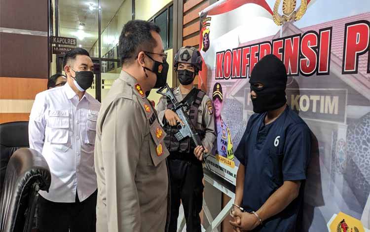 Ini Penjelasan Polisi dan Kronologis Keponakan Bunuh Paman di Pasar Keramat Sampit