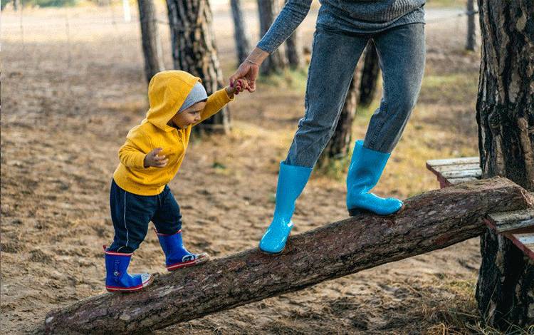 Psikolog UI: Libatkan Suami Dalam Mengurus Anak