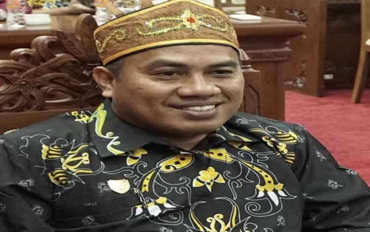 Warga 14 Desa di Kecamatan Pulau Hanaut Keluhkan Listrik Sering Padam