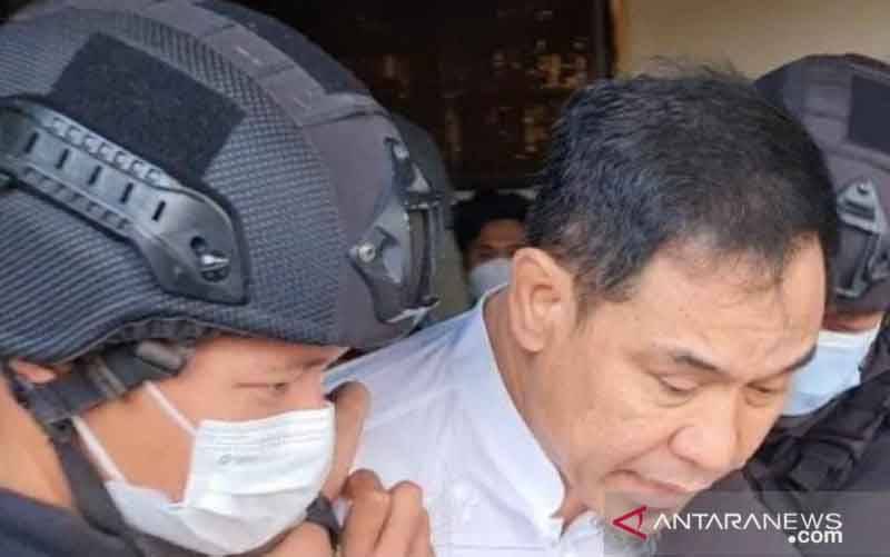 Munarman Ditangkap, Densus 88 Geledah Markas FPI Petamburan