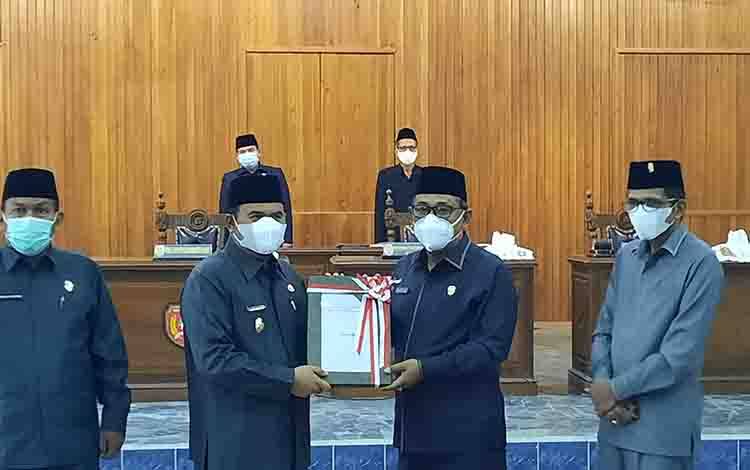 Pemkab Kobar Ajukan 3 Buah Raperda ini