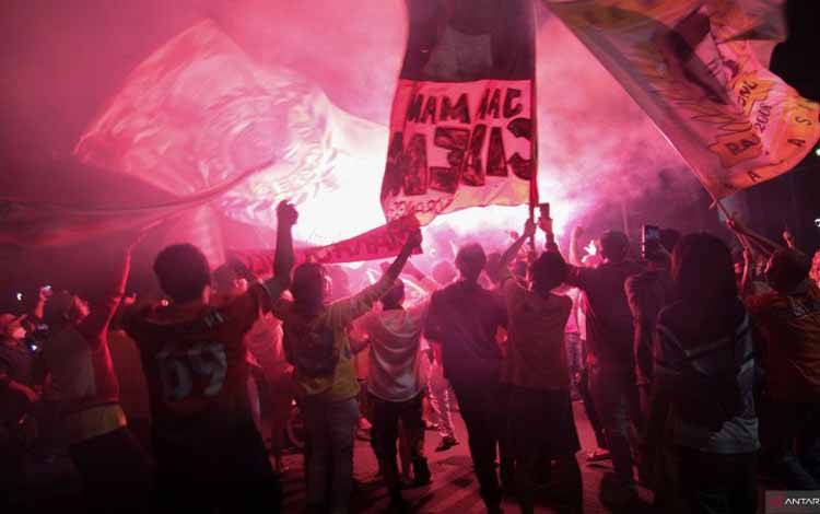 Pengurus Jakmania dan Presiden Persija Penuhi Panggilan Polisi