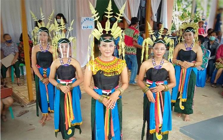 Sanggar Tari Kawuri Ngamang Talam Menanti Berakhirnya Pandemi Covid-19