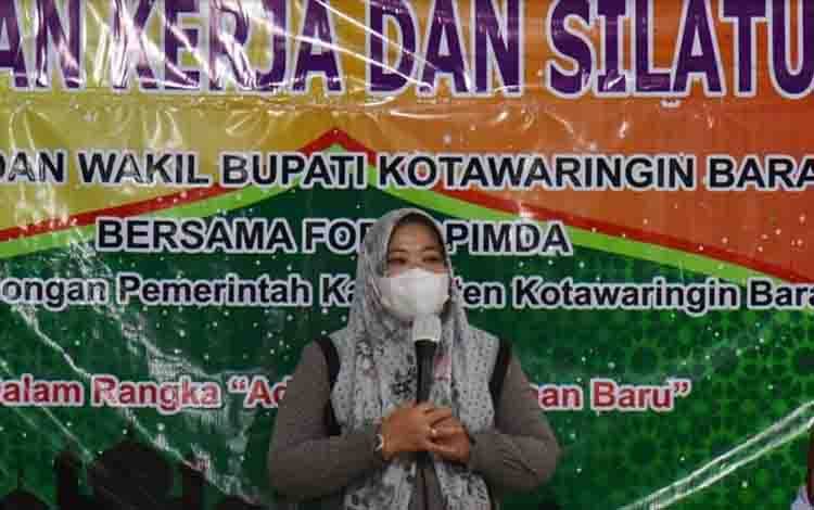 Bupati Kobar yang juga Ketua Satgas Penanganan Covid-19, Nurhidayah.