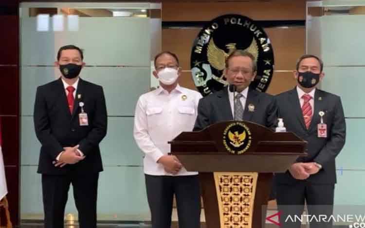 Mahfud Minta TNI-Polri Lakukan Tindakan Tegas Terukur pada KKB