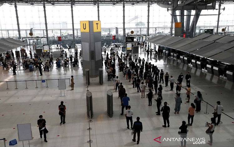 Thailand Catat Rekor Harian Baru 21 Kematian Dalam Gelombang III COVID