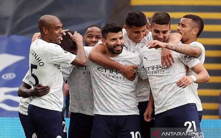 Guardiola Sanjung Penampilan Aguero saat Kalahkan Palace